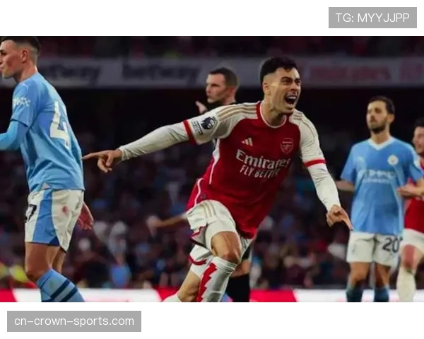 英超中游球队竞争激烈 三四名之间仅三分差距格局胶着